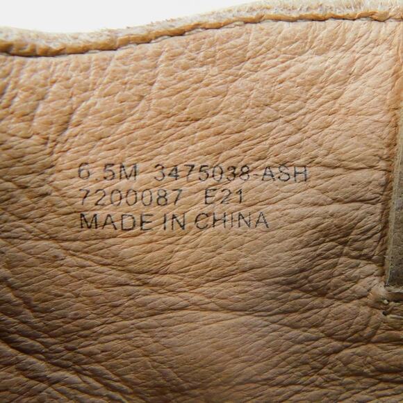 Frye Women's Reina Ash Beige Leather Side Zip Ankle Booties Pointed Toe Size 6.5 - Picture 11 of 11